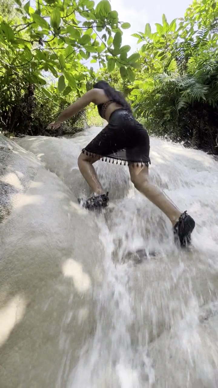 Bua Tong sticky waterfalls